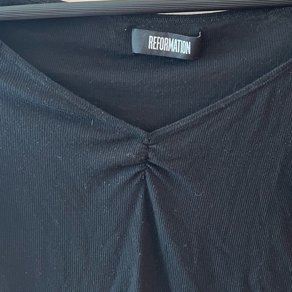 Reformation Ribbed Ruched Front Top - Picture 4 of 10